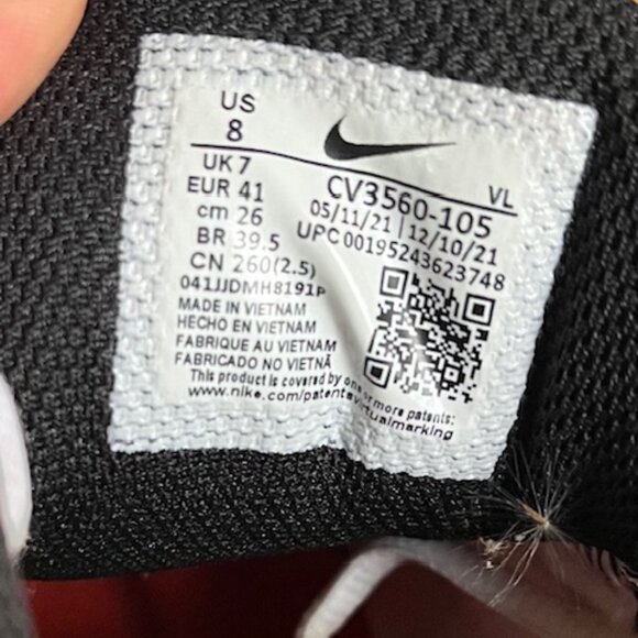 NIKE: MENS/BOYS 'ALPHA HUARACHE TURF ELITE 3' ATHLETIC TURF SHOES-SIZE 8 - Picture 6 of 6